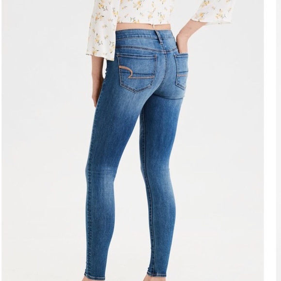 American Eagle Outfitters Denim - American Eagle super stretch skinny 4 jeans